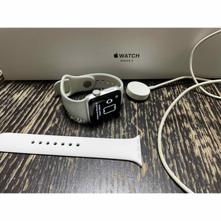アップルウォッチ(Apple Watch)のApple Watch series3(腕時計)