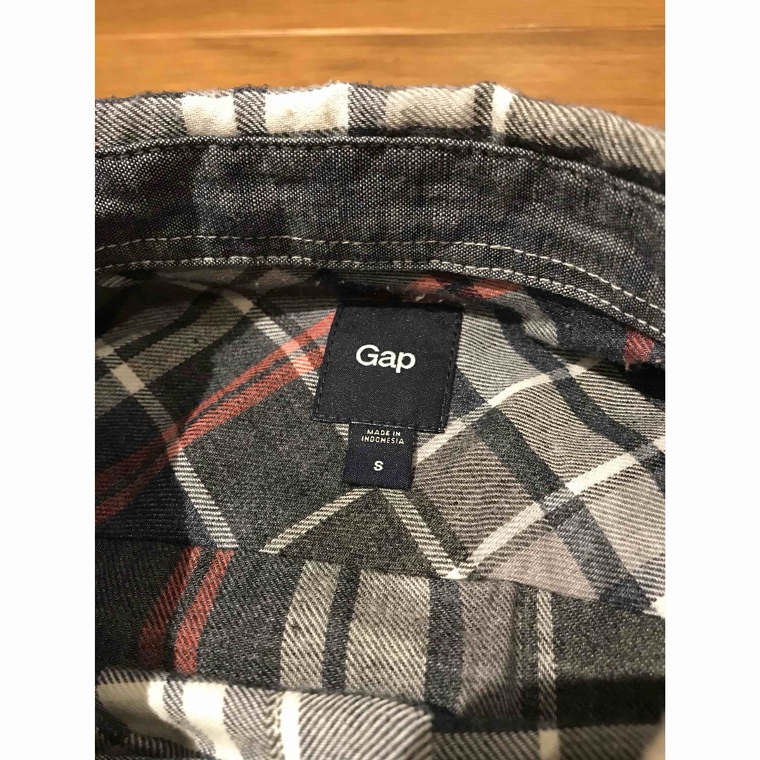 GAP(ギャップ)の【新品・未使用】 GAP 長袖 チェックシャツ Sサイズ メンズのトップス(シャツ)の商品写真
