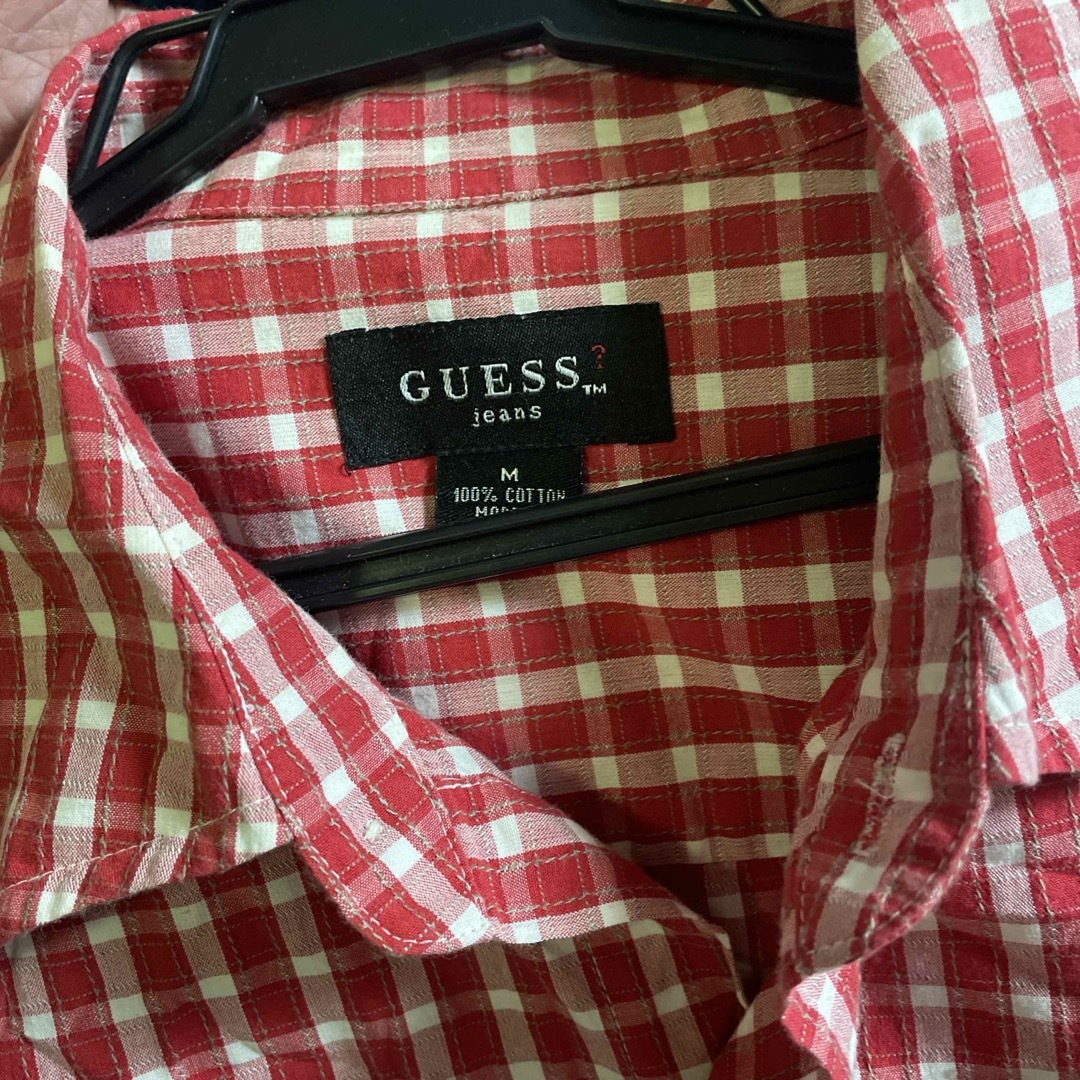 GUESS(ゲス)のGUESSゲスオープンシャツ メンズのトップス(Tシャツ/カットソー(半袖/袖なし))の商品写真