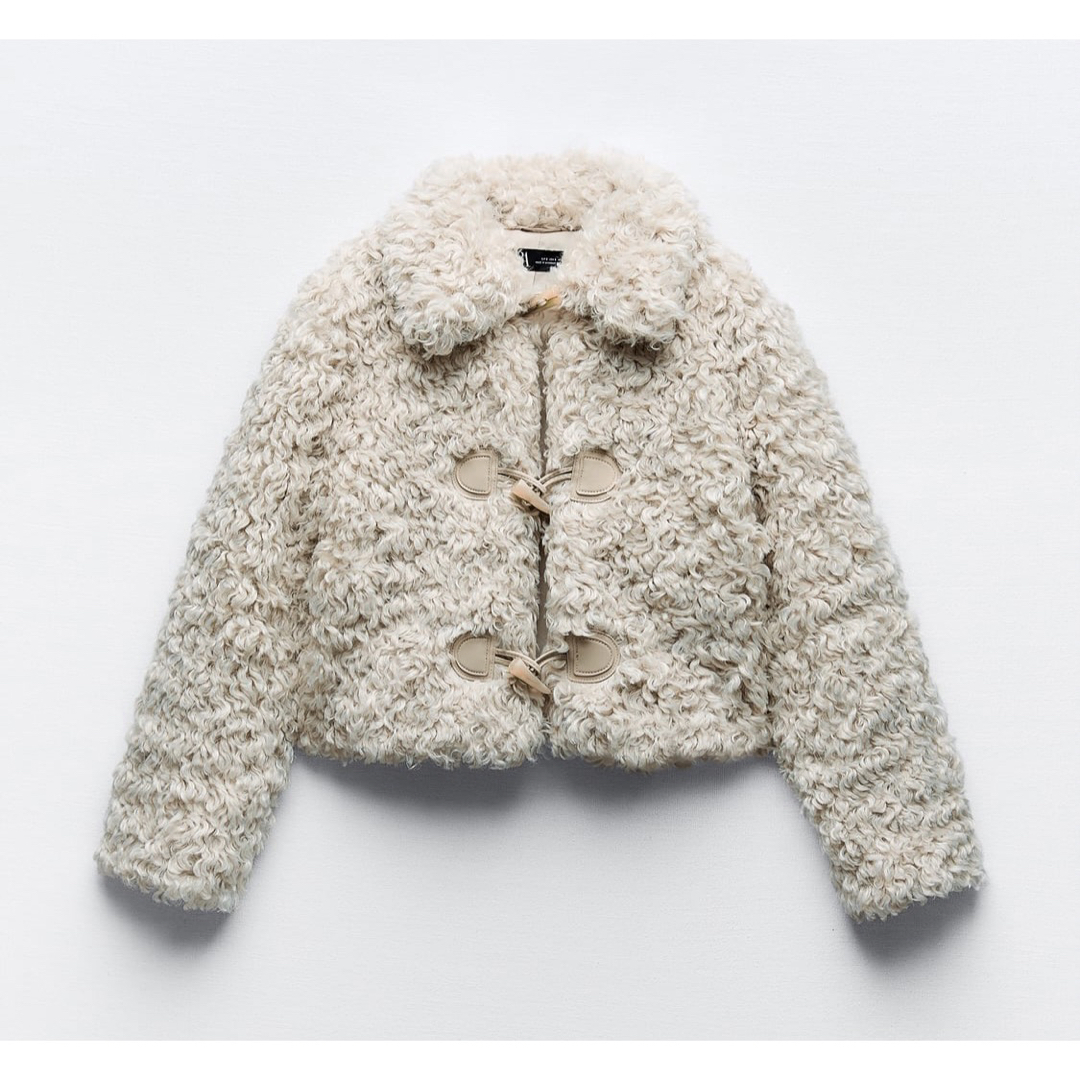 ZARA - 【ZARA】クロップドフェイクファージャケット XSの通販 by