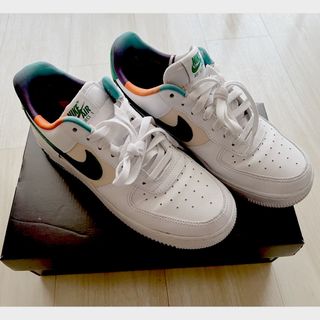 ナイキ(NIKE)のNIKE AIR FORCE 1 '07 LV8 EMB 25cm(スニーカー)