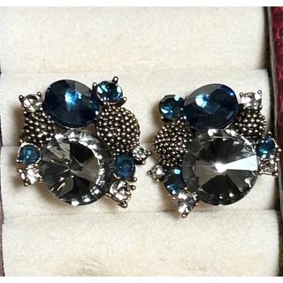 ピアス(ピアス)