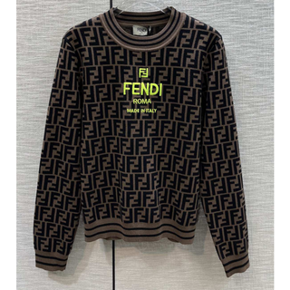 美品　FENDI フェンディ　ニット　トップス