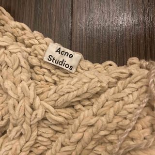 アクネストゥディオズ(Acne Studios)の【値下交渉OK】ニットトップス(ニット/セーター)