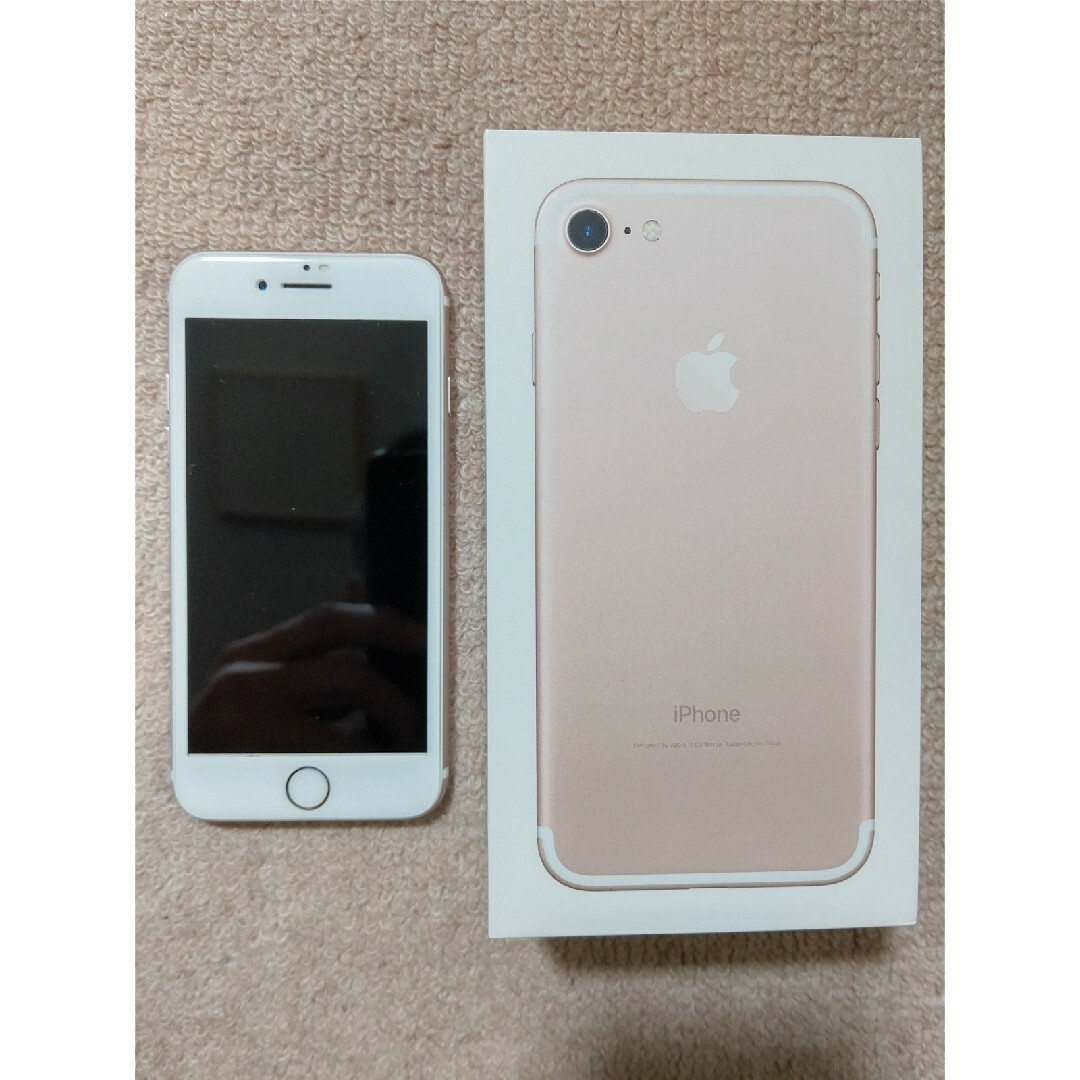 iPhone - iPhone7 Rose Gold 32GB docomo(SIMロック解除済)の通販 by