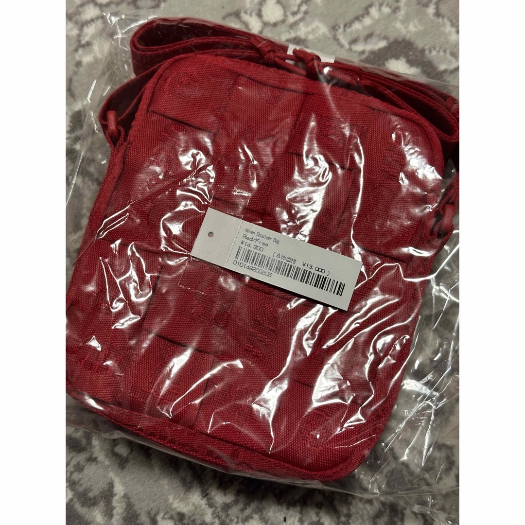 超美品の SUPREME "Red" Bag Shoulder Woven ショルダーバッグ