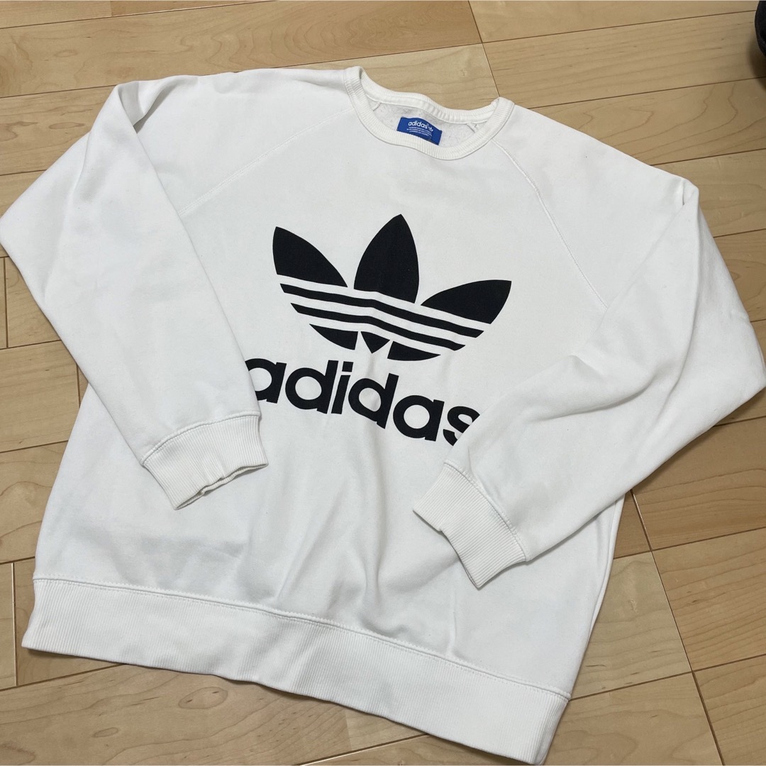 adidas(アディダス)の【最安値】adidas♡トレーナー パーカー スウェット Lサイズ 白色×黒色 メンズのトップス(スウェット)の商品写真