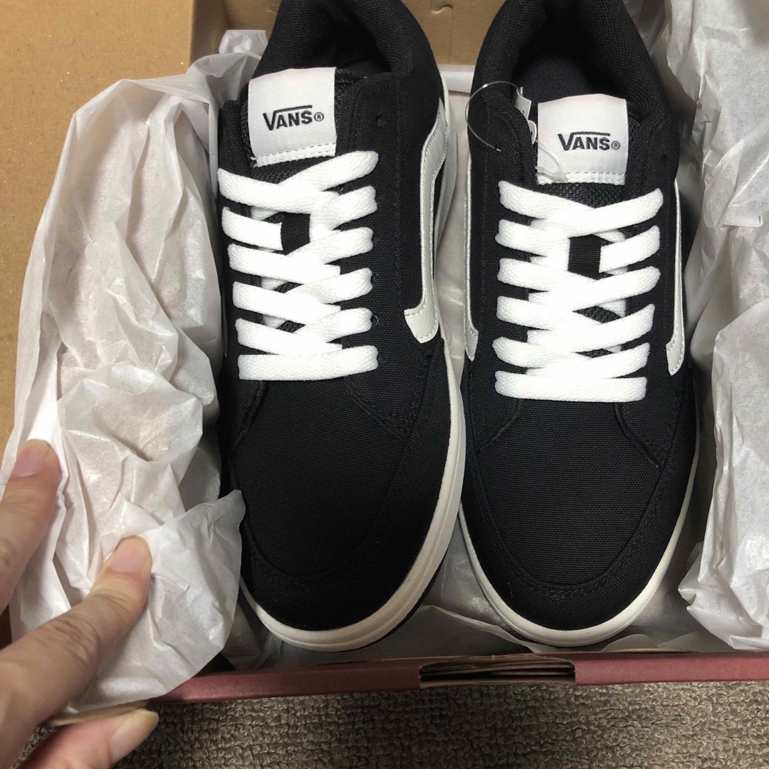 VANS(ヴァンズ)のvans キャノーラ　ブラック レディースの靴/シューズ(スニーカー)の商品写真