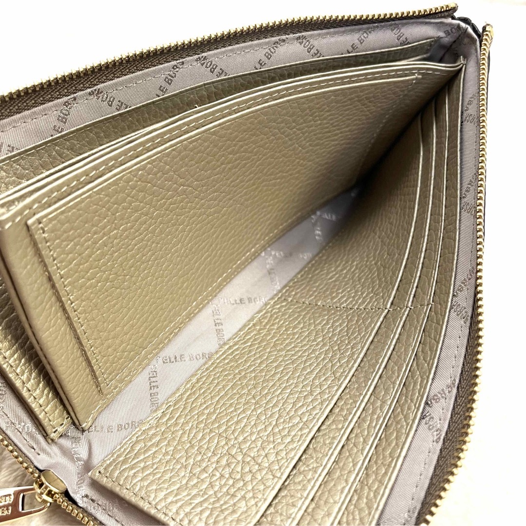 PELLE BORSA(ペレボルサ)の未使用　ペレボルサ　PELLEBORSA L字ファスナー　スリム　長財布 レディースのファッション小物(財布)の商品写真