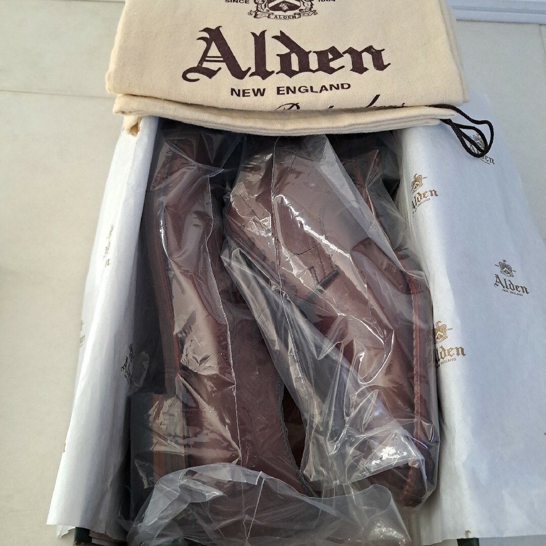 Alden(オールデン)の【新品 未使用】Alden BEAMS オールデン ミリタリー プレーントゥ メンズの靴/シューズ(ドレス/ビジネス)の商品写真