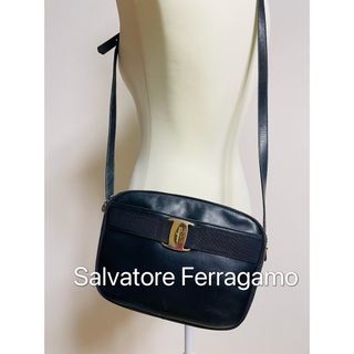 サルヴァトーレフェラガモ Salvatore Ferragamo パンチング ガンチーニ カバン チェーン ショルダーバッグ レザー レッド