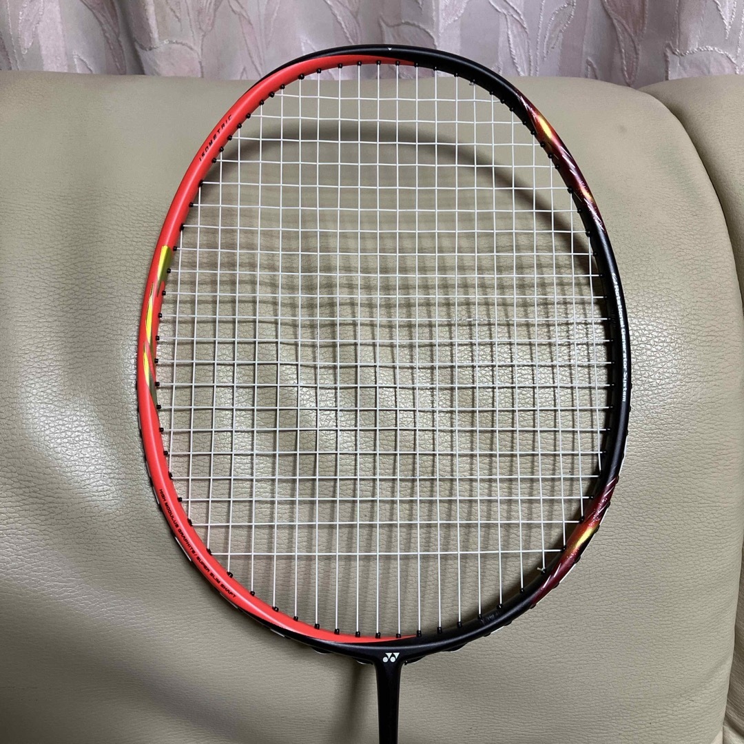 YONEX(ヨネックス)のヨネックスバドミントンラケット スポーツ/アウトドアのスポーツ/アウトドア その他(バドミントン)の商品写真