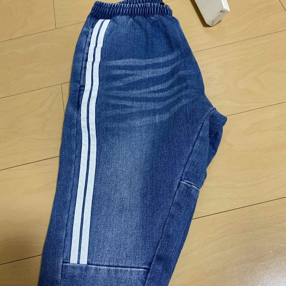 デニム150センチ　ウエストゴム キッズ/ベビー/マタニティのキッズ服男の子用(90cm~)(パンツ/スパッツ)の商品写真