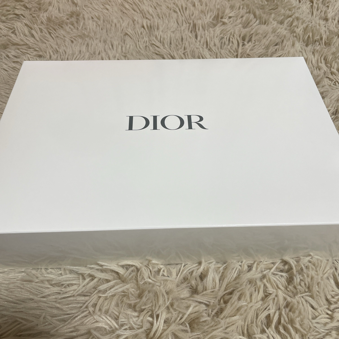 Dior(ディオール)のディオールノベルティ　バスタオル エンタメ/ホビーのアニメグッズ(タオル)の商品写真