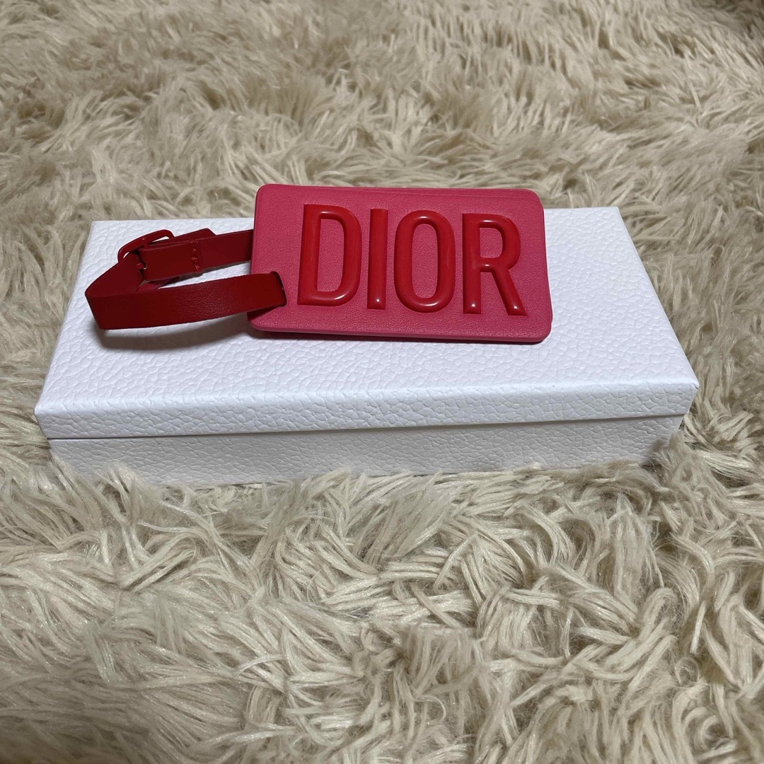 Dior(ディオール)のディオールノベルティ　トラベルセット エンタメ/ホビーのコレクション(ノベルティグッズ)の商品写真