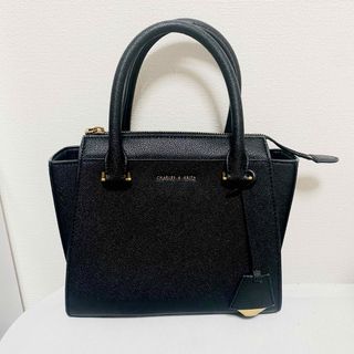 チャールズアンドキース(Charles and Keith)のCHARLES & KEITダブルトップハンドル トラペーズバッグ(ハンドバッグ)