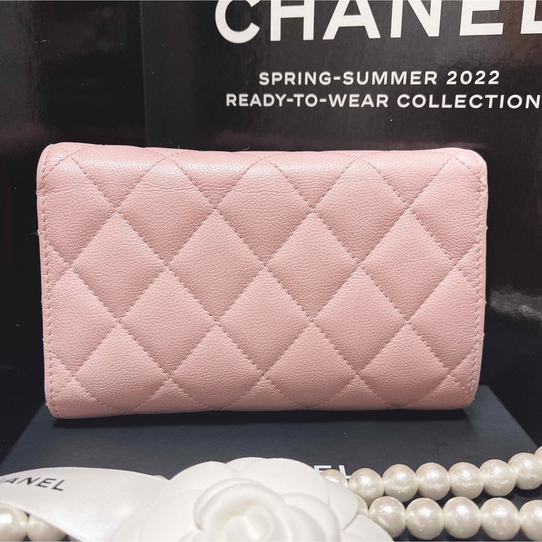 CHANEL】最新モデル☆マトラッセ キャビアスキン☆ミディアム長財布