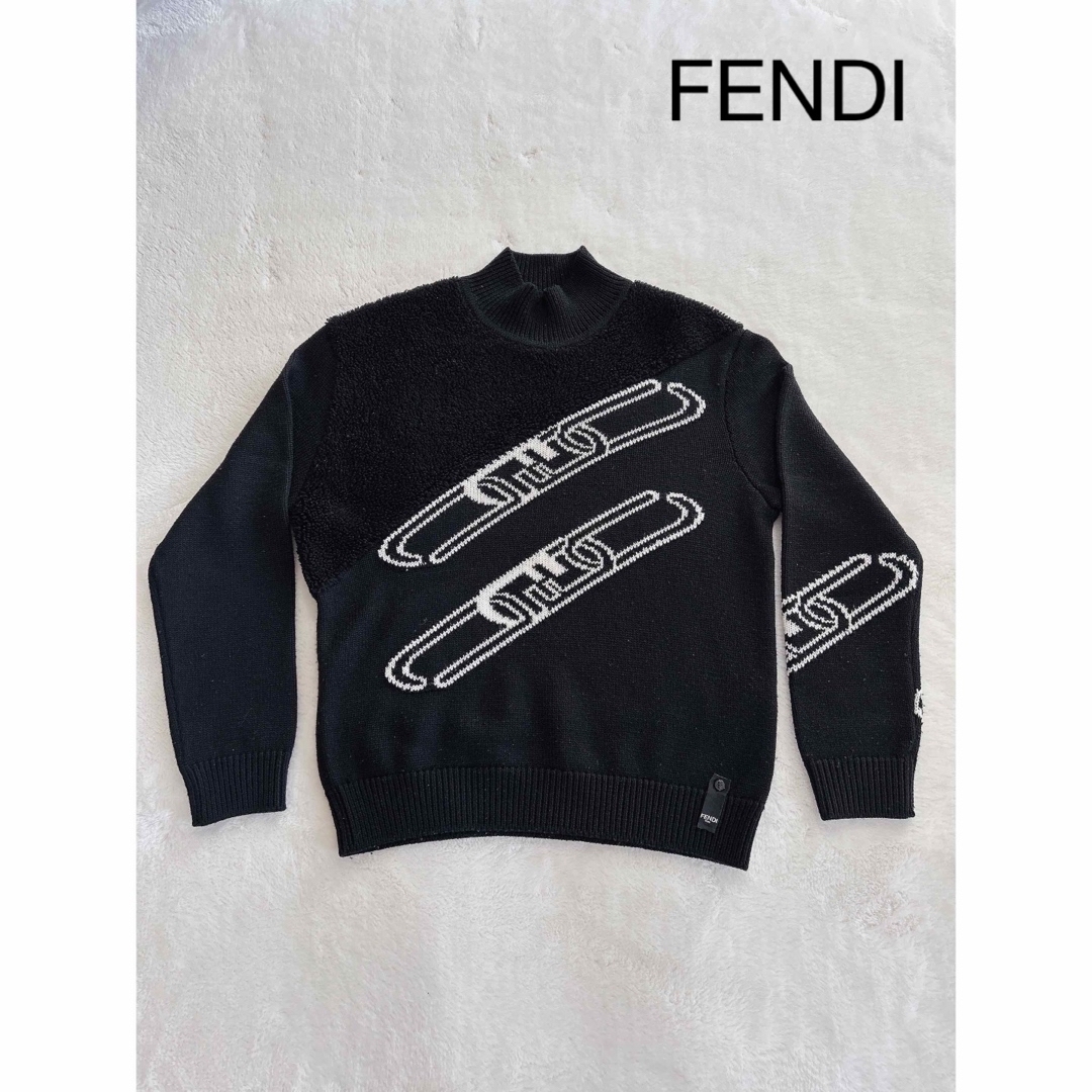 トップスFENDI  ニット