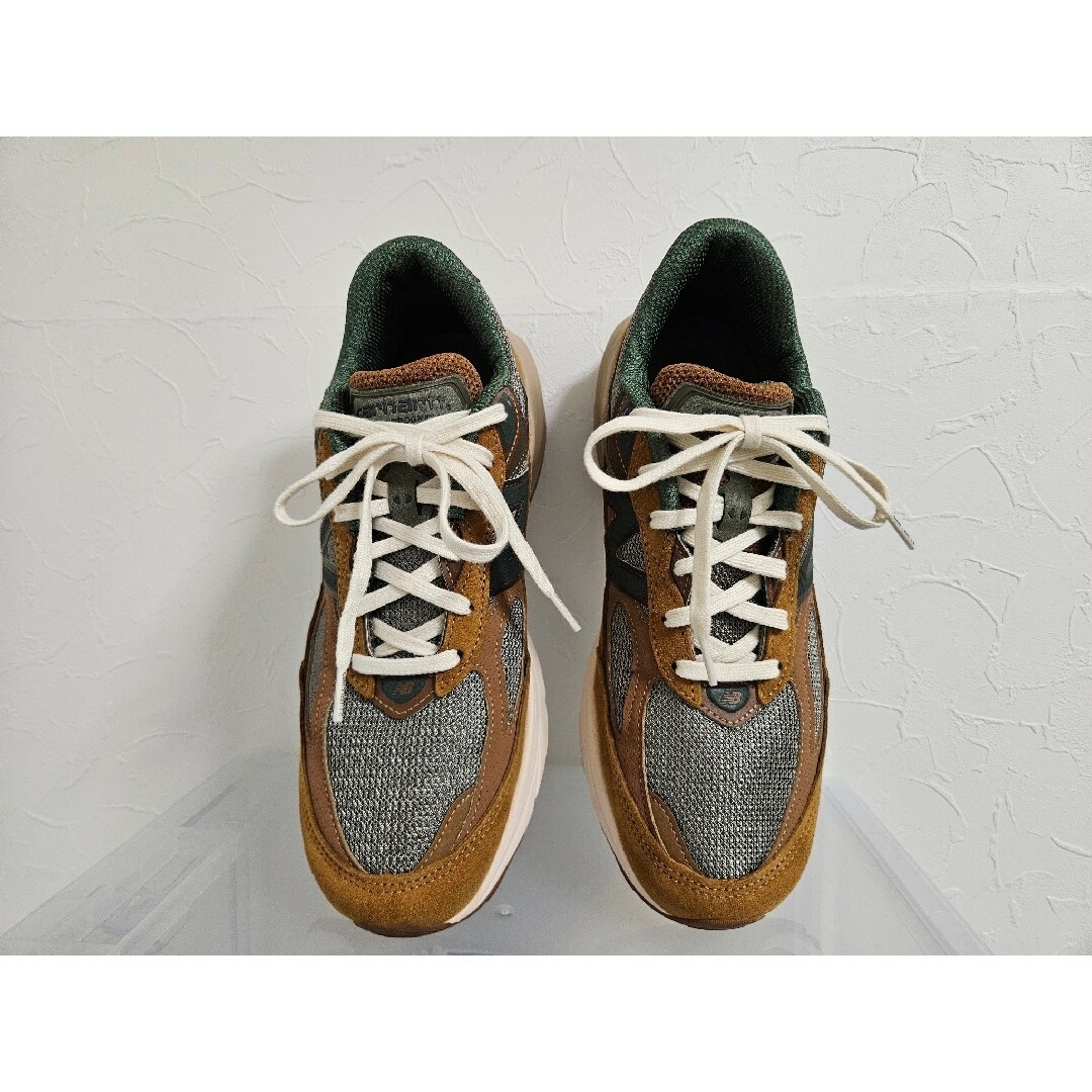 New Balance(ニューバランス)のNew balance carhartt wip 990v6 27cm メンズの靴/シューズ(スニーカー)の商品写真