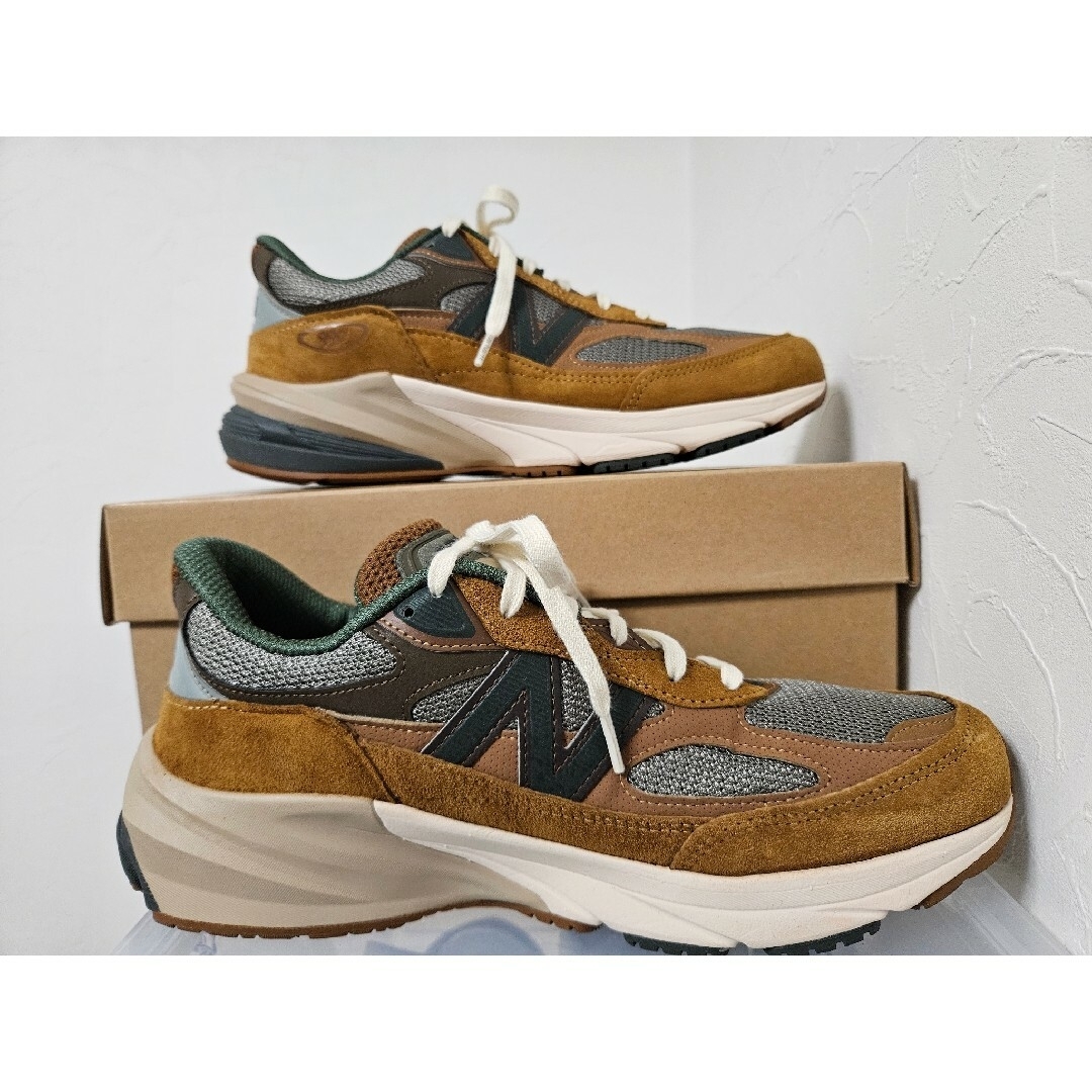 New Balance(ニューバランス)のNew balance carhartt wip 990v6 27cm メンズの靴/シューズ(スニーカー)の商品写真