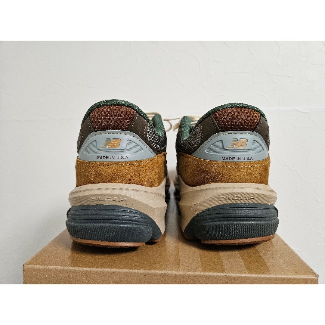 New Balance(ニューバランス)のNew balance carhartt wip 990v6 27cm メンズの靴/シューズ(スニーカー)の商品写真