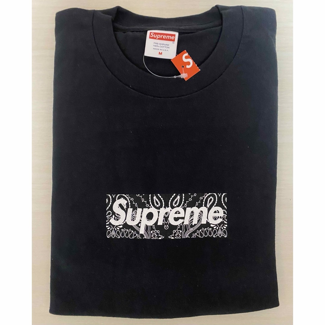 Supreme(シュプリーム)のSupreme Bandana Box Logo Tee Black【Ｍ】 メンズのトップス(Tシャツ/カットソー(半袖/袖なし))の商品写真