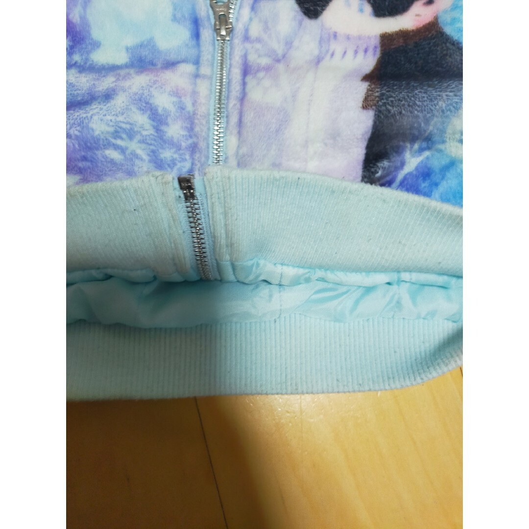 Disney(ディズニー)のアナ雪　モコモコ　ジャンパー　ジャケット　100 キッズ/ベビー/マタニティのキッズ服女の子用(90cm~)(ジャケット/上着)の商品写真