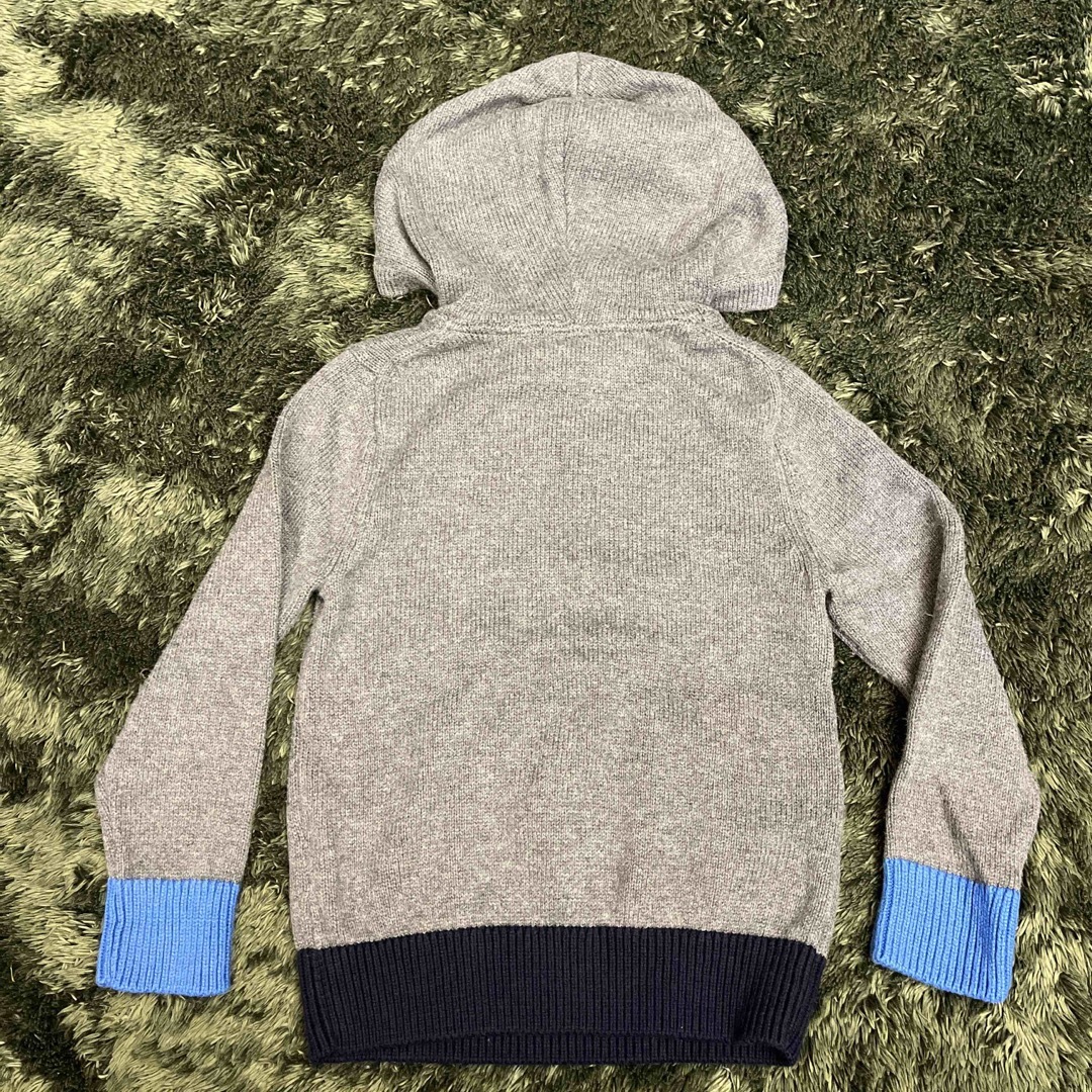 babyGAP(ベビーギャップ)のbaby GAP 5ans ニットパーカー キッズ/ベビー/マタニティのキッズ服男の子用(90cm~)(ニット)の商品写真