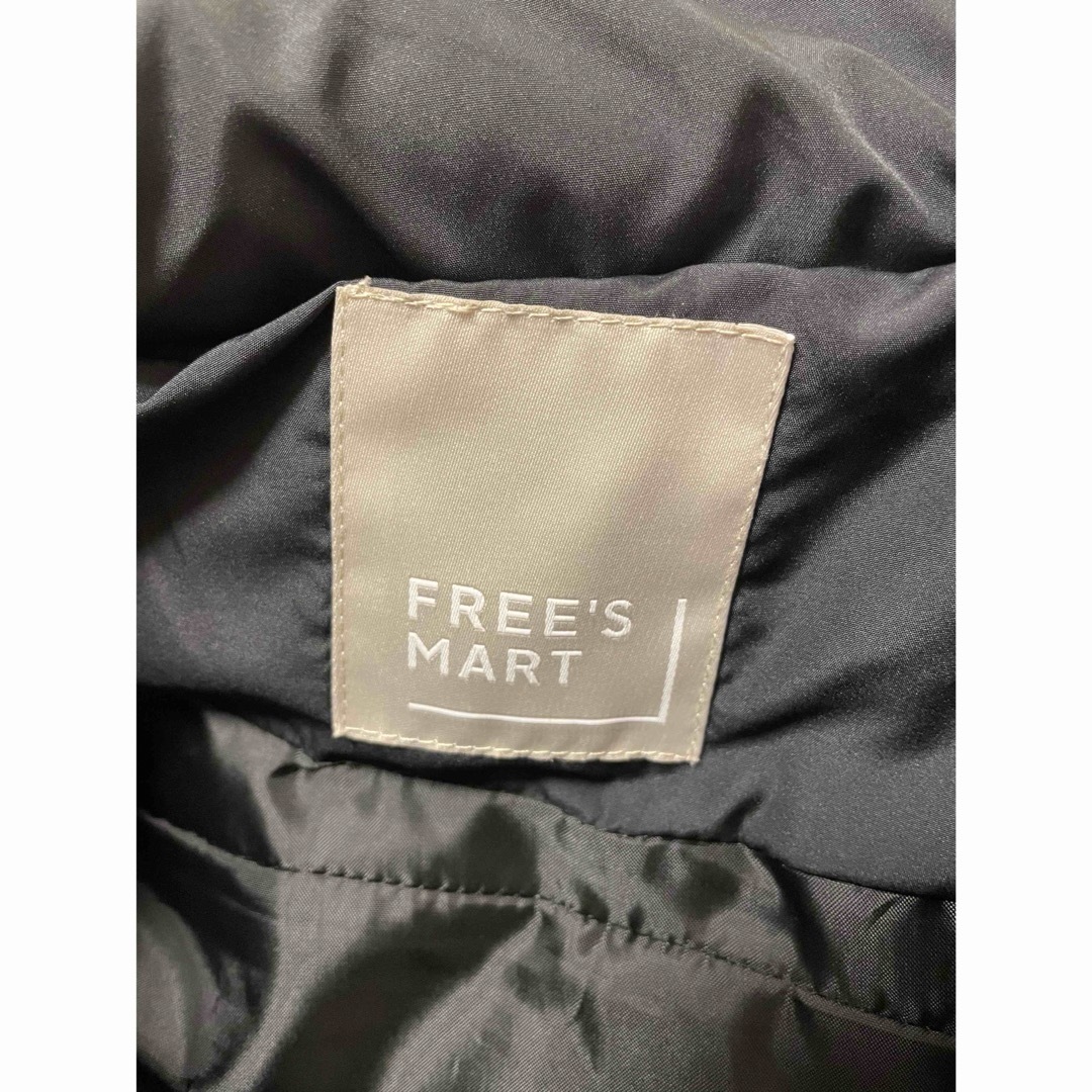 FREE'S MART(フリーズマート)のFREE'S MART ショートダウンコート 黒 レディースのジャケット/アウター(ダウンコート)の商品写真