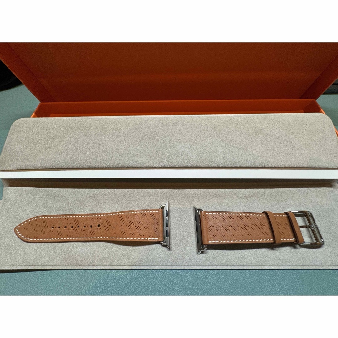 Apple Watch(アップルウォッチ)のApple Watch HERMES Series8 シルバーステンレススチール メンズの時計(腕時計(デジタル))の商品写真