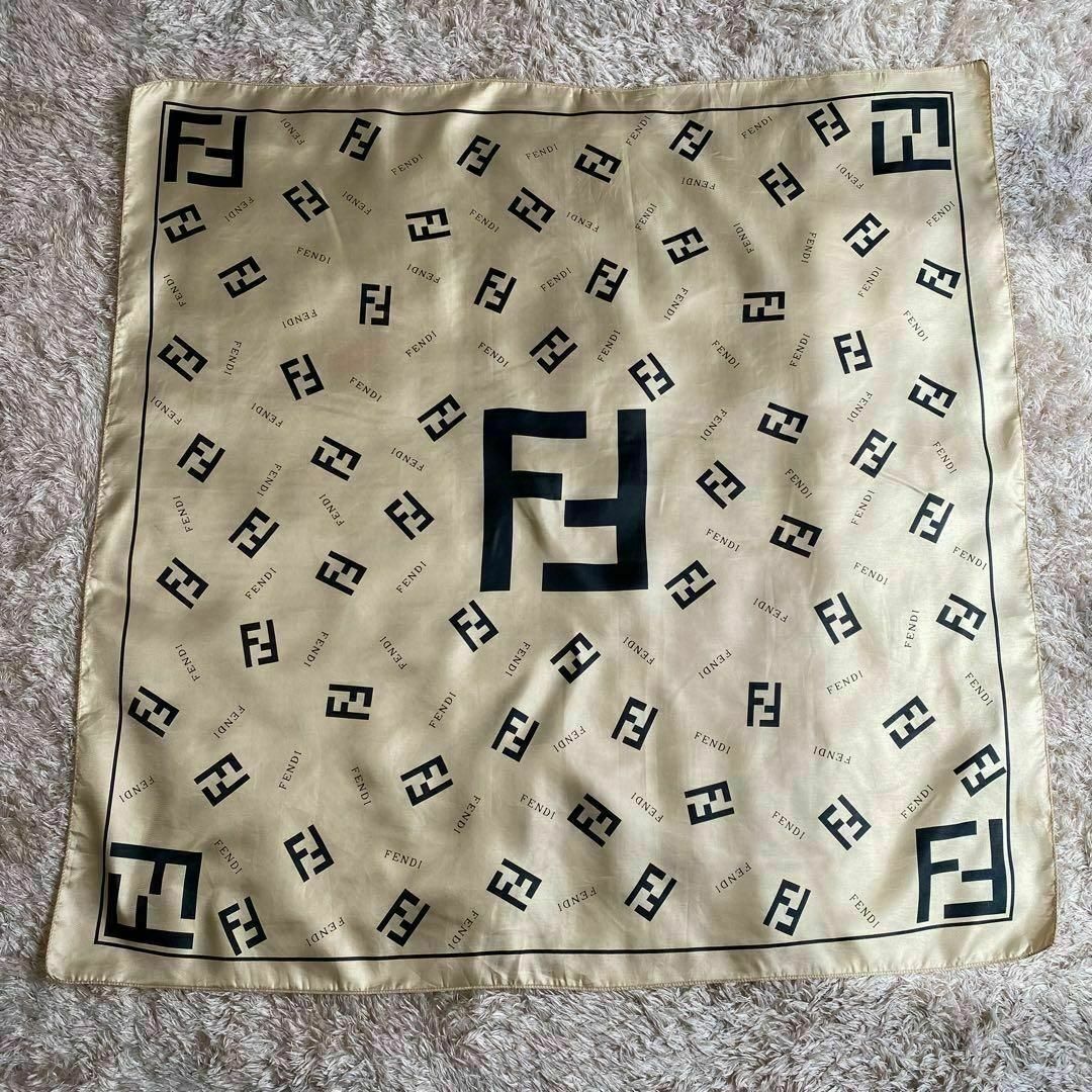 FENDI - フェンディ FENDI スカーフ ゴールド 金 ズッカ柄 86×86の通販