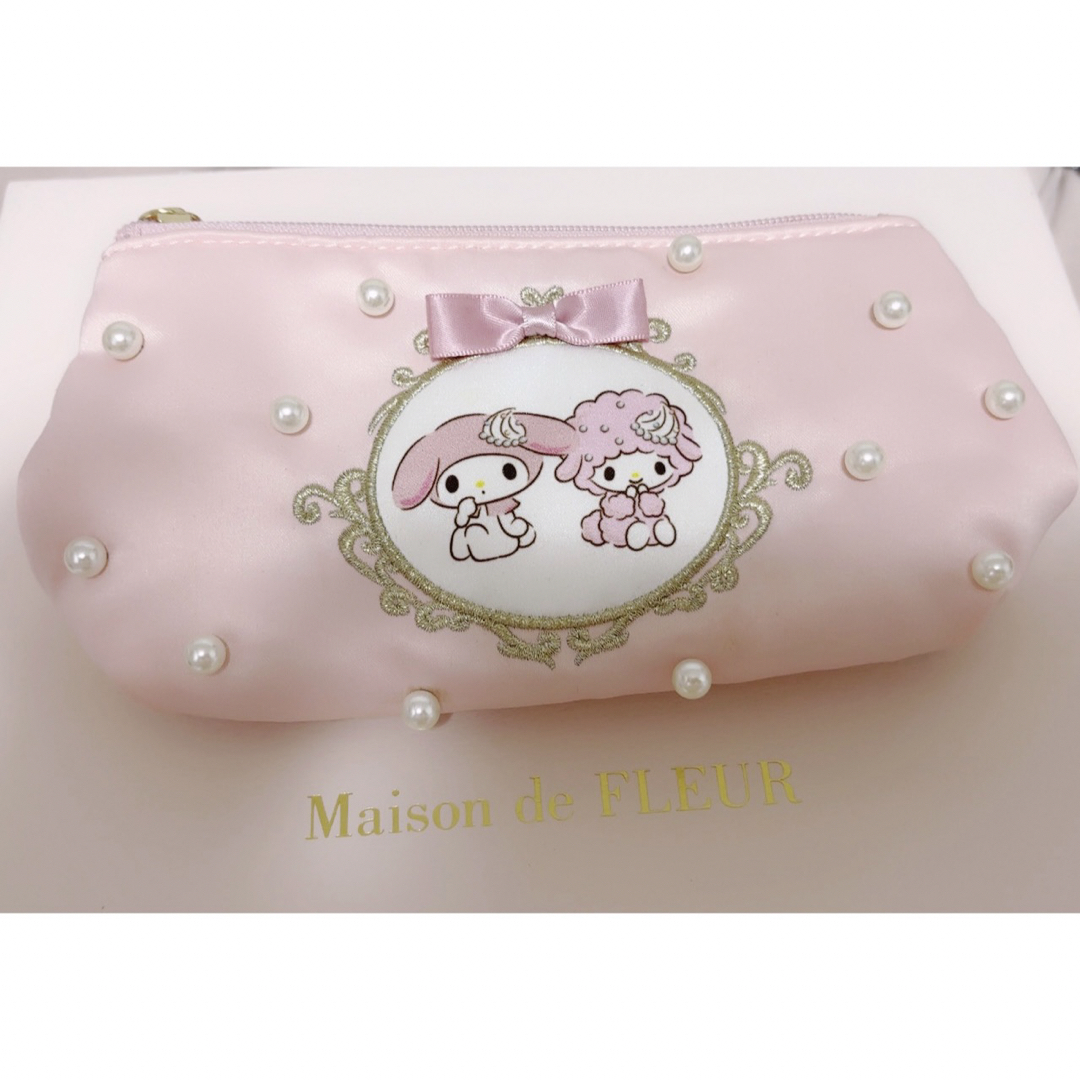Maison de FLEUR(メゾンドフルール)のMaison de FLEUR ピンクポーチ マイメロディ マイスウィートピアノ レディースのファッション小物(ポーチ)の商品写真