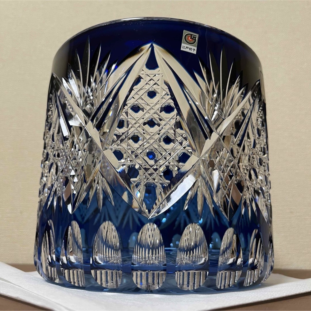 【超美品/一点モノ】江戸切子 特大サイズ 濃紺 | フリマアプリ ラクマ 【超美品/一点モノ】江戸切子 特大サイズ 濃紺 | フリマアプリ ラクマ