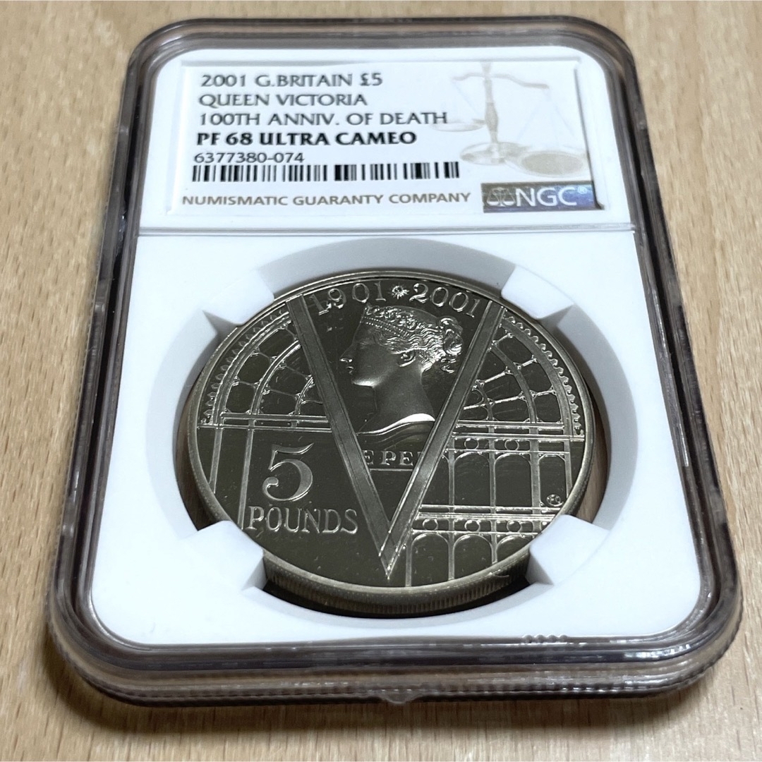 2001年 ヴィクトリア女王没後100周年記念 5ポンド銀貨 NGC PF68の通販