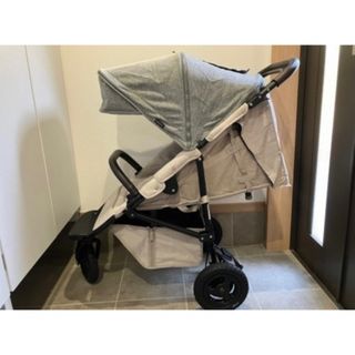 エアバギー(グレー/灰色系)の通販 200点以上 | AIRBUGGYを買うならラクマ