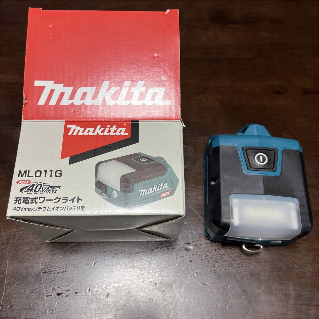 マキタ(Makita) 充電式ワークライト 40Vmax バッテリ ML011Gのサムネイル