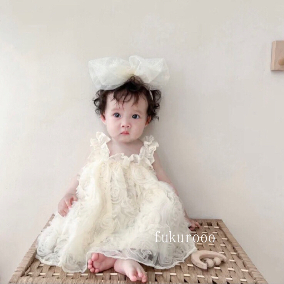 ベビードレス　チュールワンピース　1歳誕生日　薔薇　80　バラ　結婚式　女の子 キッズ/ベビー/マタニティのベビー服(~85cm)(セレモニードレス/スーツ)の商品写真