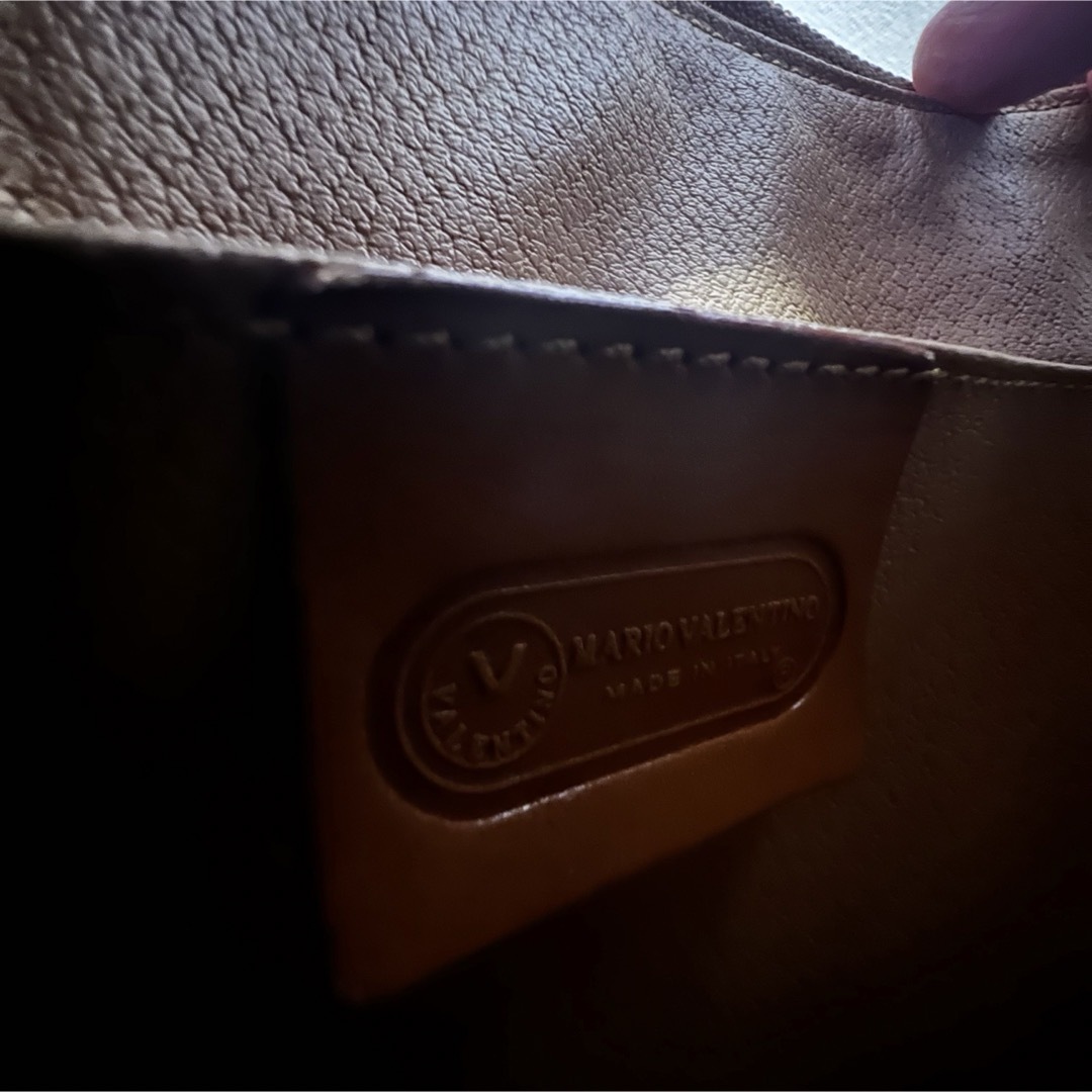 MARIO VALENTINO(マリオバレンチノ)の【良品】ヴァレンティノ ショルダーバッグ ブラウン VALENTINO レディースのバッグ(ショルダーバッグ)の商品写真