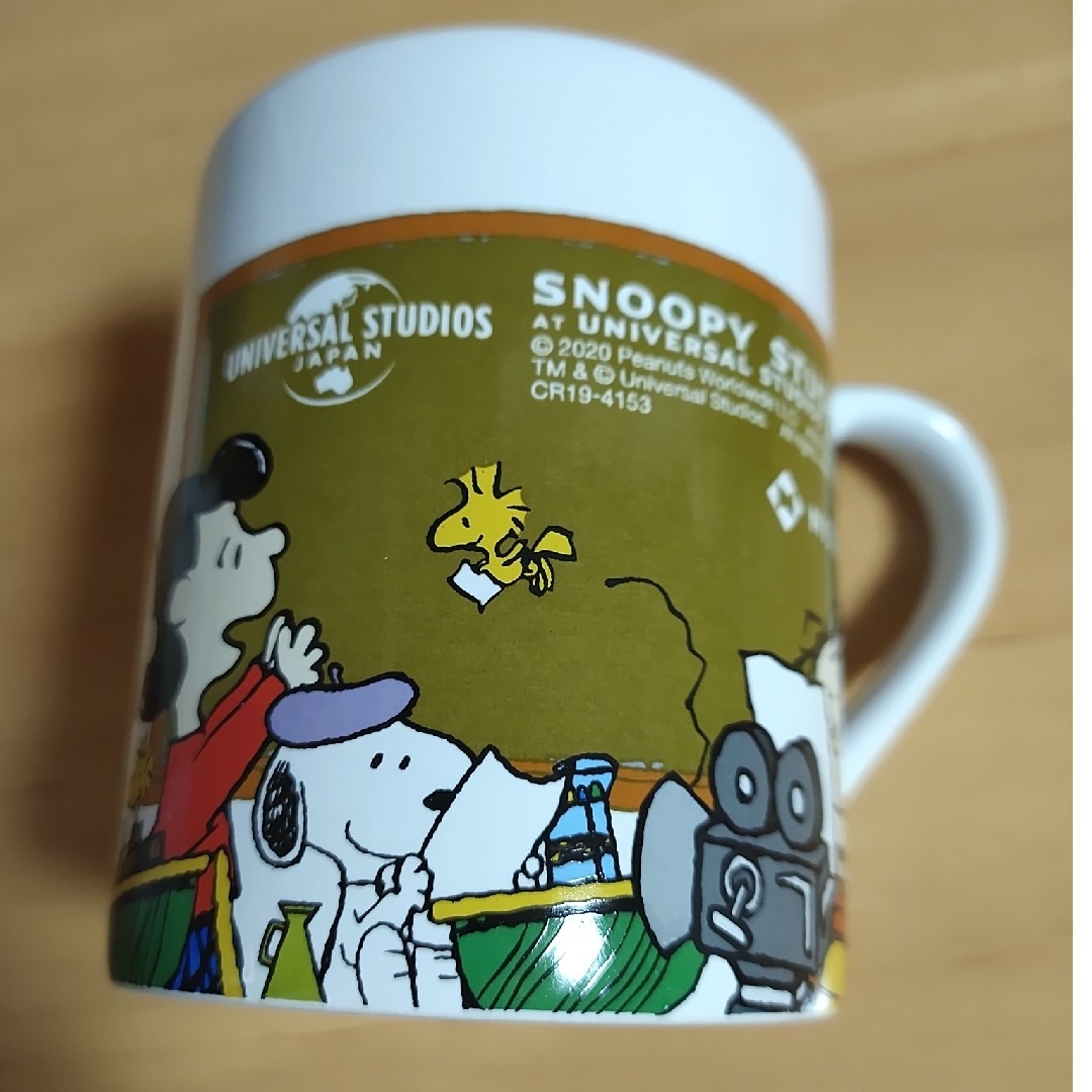 SNOOPY(スヌーピー)の【未使用】スヌーピーマグカップ インテリア/住まい/日用品のキッチン/食器(グラス/カップ)の商品写真