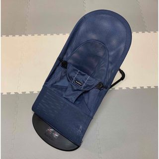 ベビービョルン(BABYBJORN)のベビービョルン　バウンサー　エアーメッシュ　ネイビーブルー（限定色）(その他)