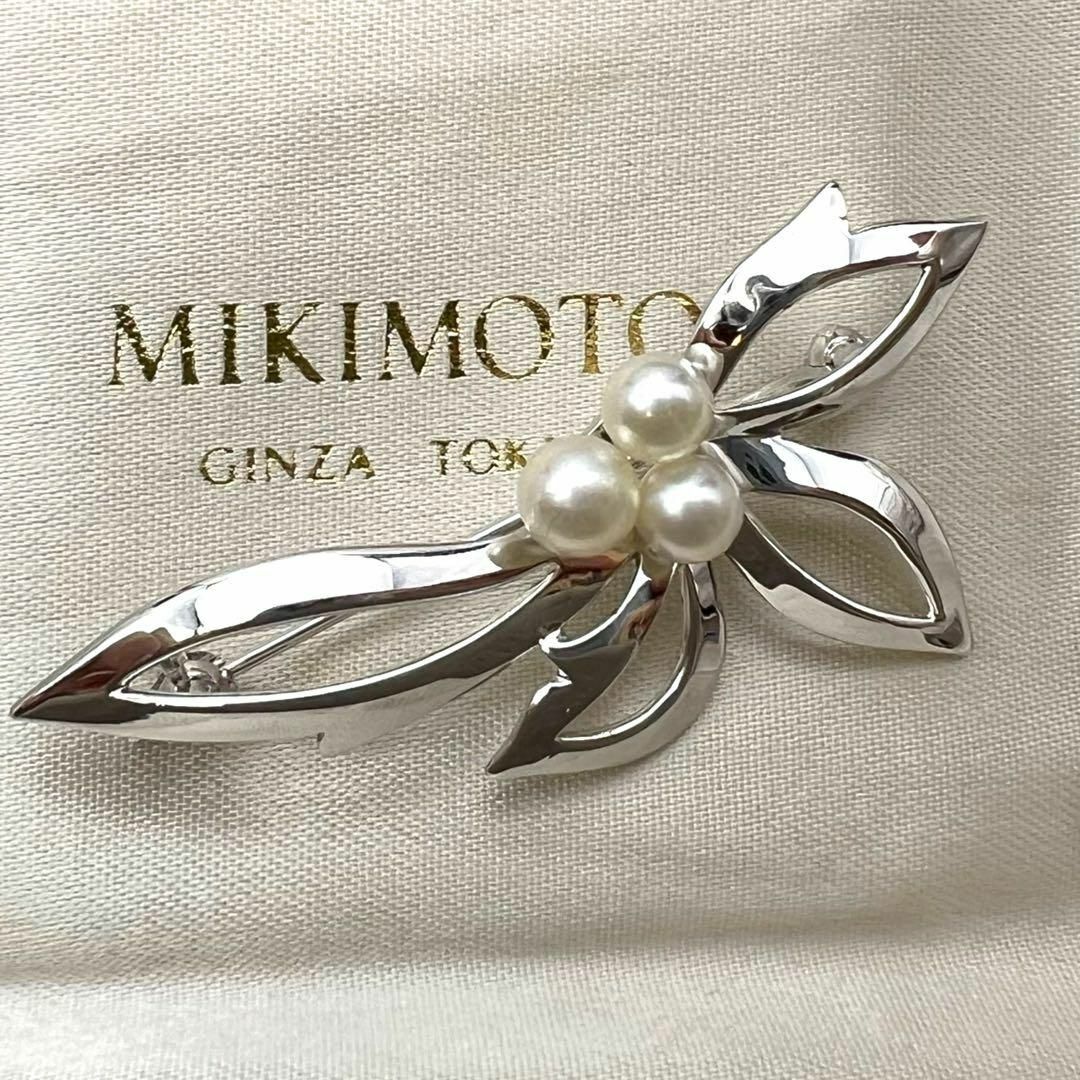 MIKIMOTO - ○保存箱付き○ MIKIMOTO パール ブローチ シルバー 3連の