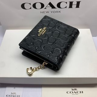 COACH - COACH 二つ折り財布 エンボス加工 スモールウォレット