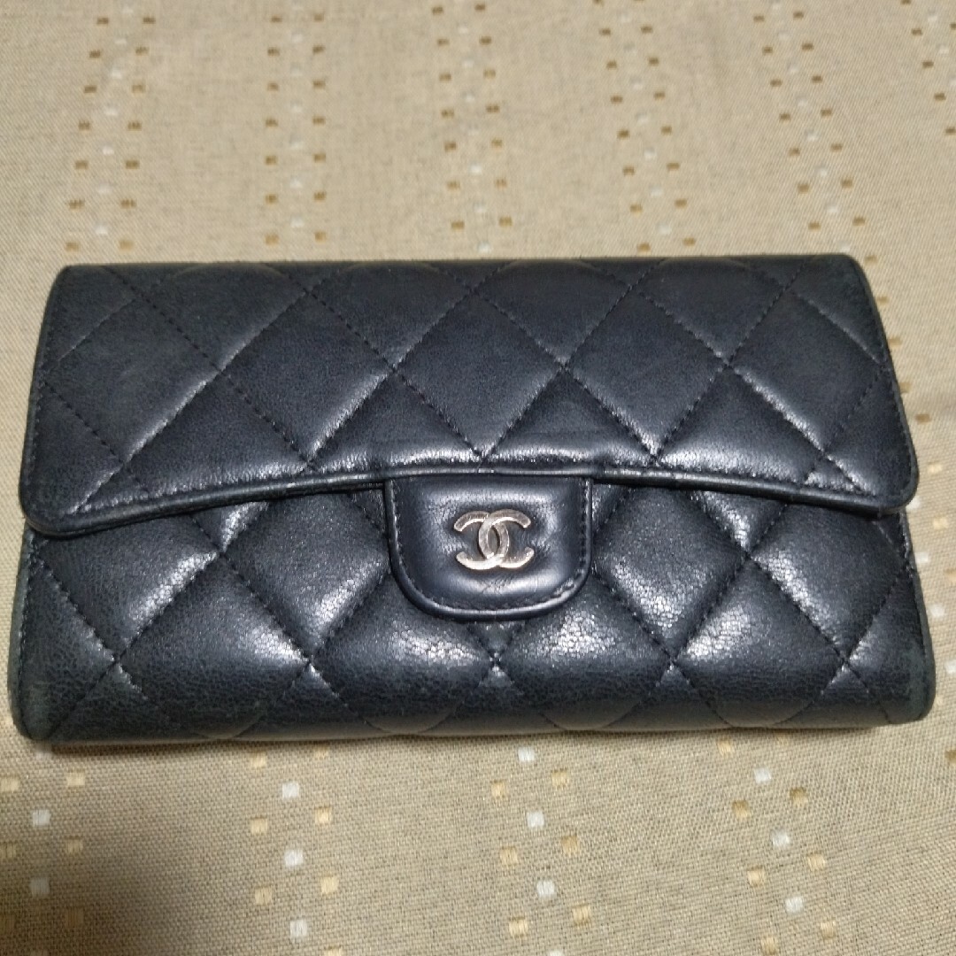 CHANEL(シャネル)のCHANEL マトラッセ財布 14901404 シール、カード付 リメイク用 レディースのファッション小物(財布)の商品写真