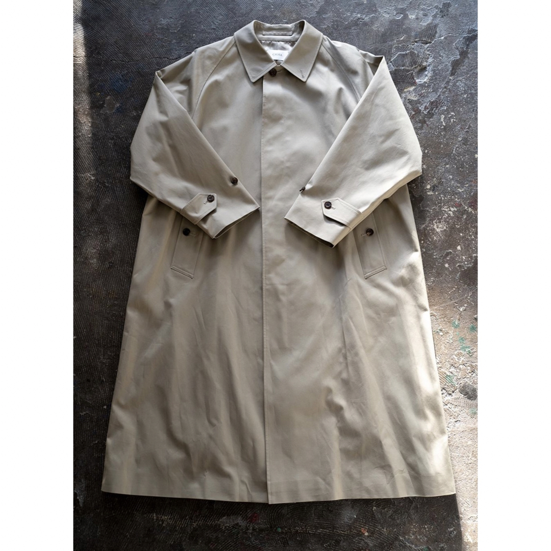 COMOLI - ciota スビンコットンギャバジンバルマカンコート(BEIGE