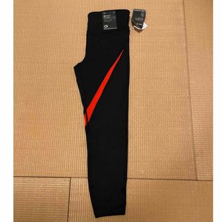 ギャップ(GAP)の【未使用】GapFit GFASTレギンス 7/8Length(トレーニング用品)