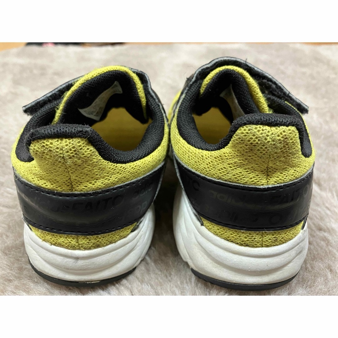 adidas(アディダス)のadidas キッズスニーカーFAITO 18㎝　イエロー キッズ/ベビー/マタニティのキッズ靴/シューズ(15cm~)(スニーカー)の商品写真