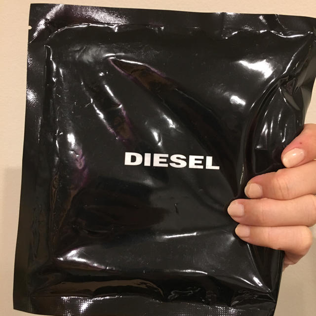 DIESEL(ディーゼル)の新品！DIESELバンダナ レディースのファッション小物(バンダナ/スカーフ)の商品写真