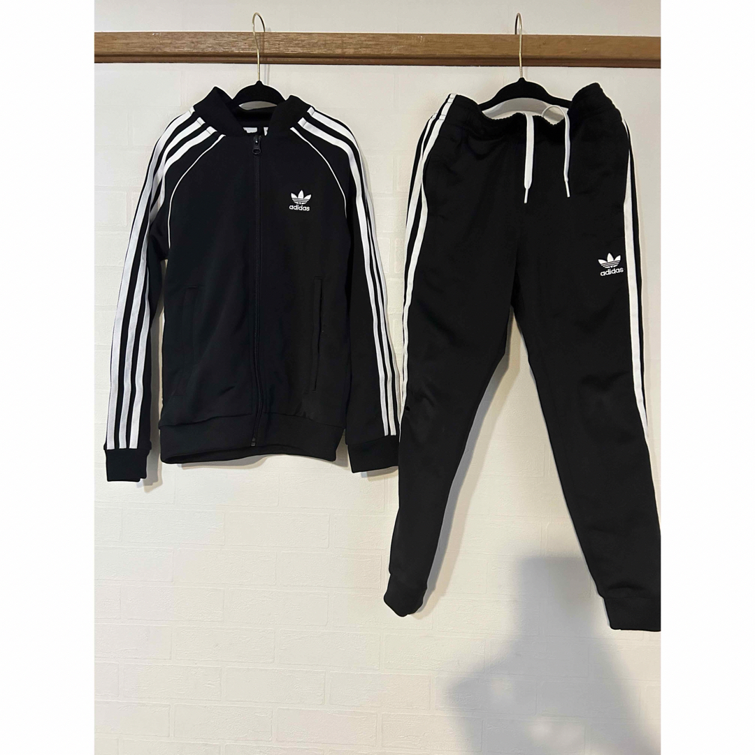 adidas(アディダス)のアディダス ジャージ130cm 黒 キッズ/ベビー/マタニティのキッズ服男の子用(90cm~)(その他)の商品写真