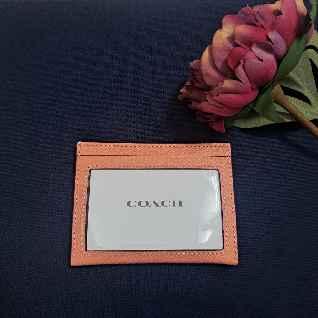 COACH(コーチ)の【即購入OK】COACH コース　カードケース　人気のピンク レディースのファッション小物(名刺入れ/定期入れ)の商品写真