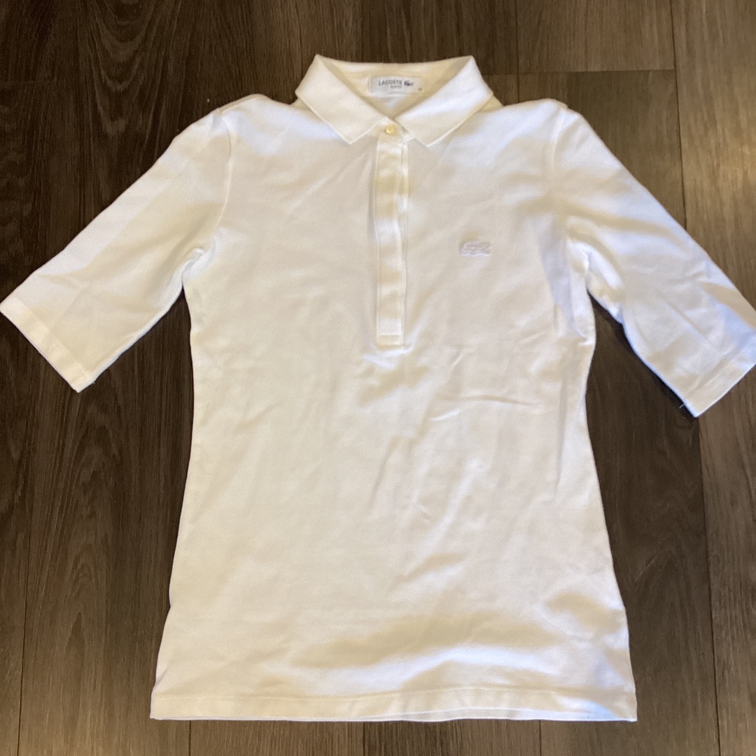 LACOSTE(ラコステ)のラコステ　ポロシャツ　白 レディースのトップス(ポロシャツ)の商品写真